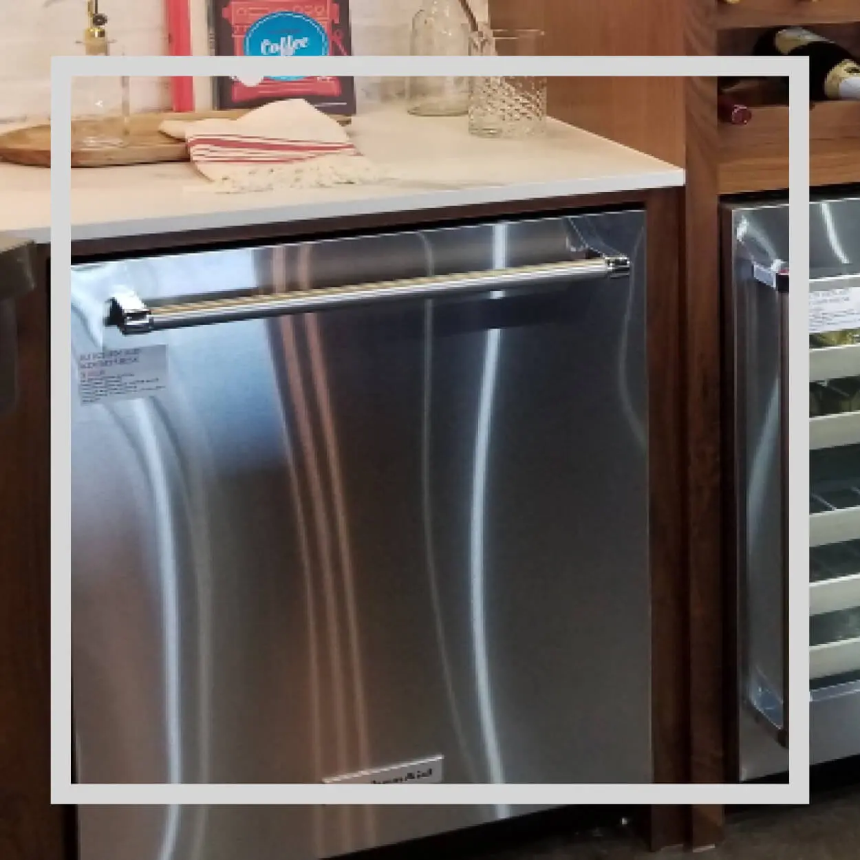 Find KitchenAid Dishwashers at Capital Distributing Showroom | I-35 & Inwood in Dallas